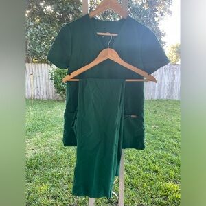 FIGS XS V-Neck Scrub Set with Tall wide-leg pants